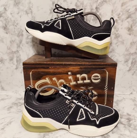 Pre-owned coach citysole runners - Picture 1 of 11